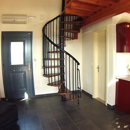 アパート With Seaview Lefkada ヴァシリキ